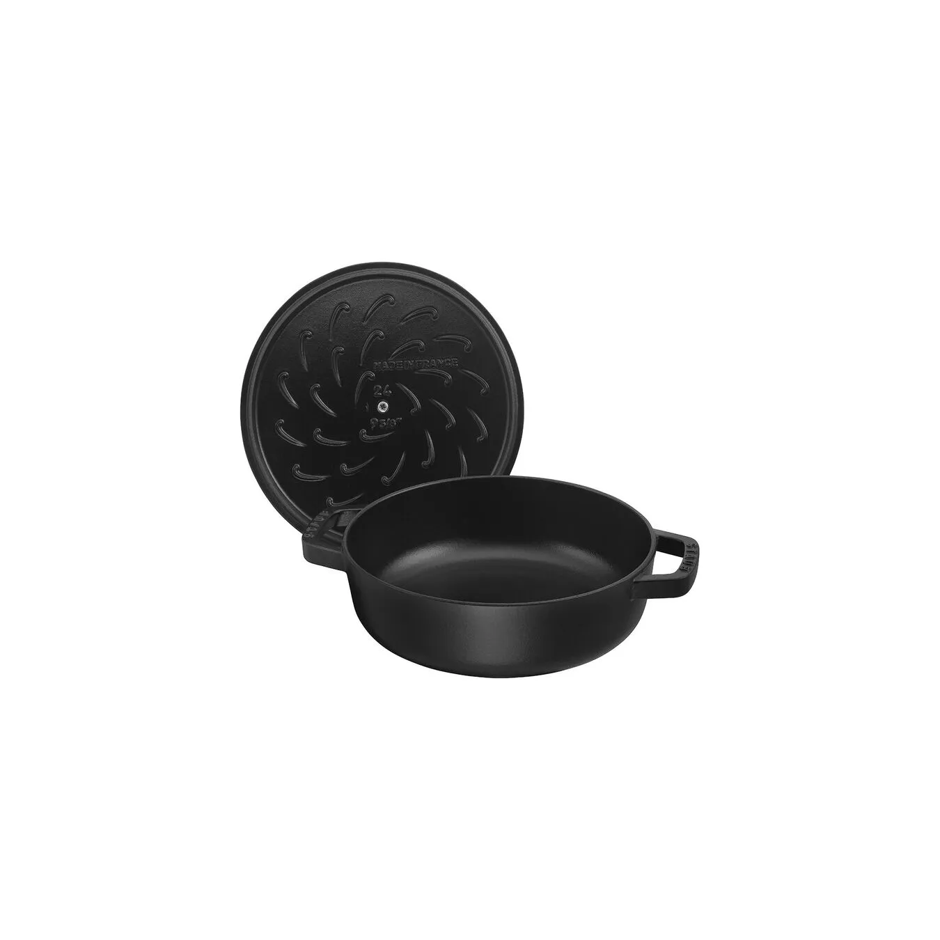 Staub 28 Cm Round Cast Iron Saute Pan Chistera Black 2 Staub 28 Cm Round Cast Iron Saute Pan Chistera Black - Image 2