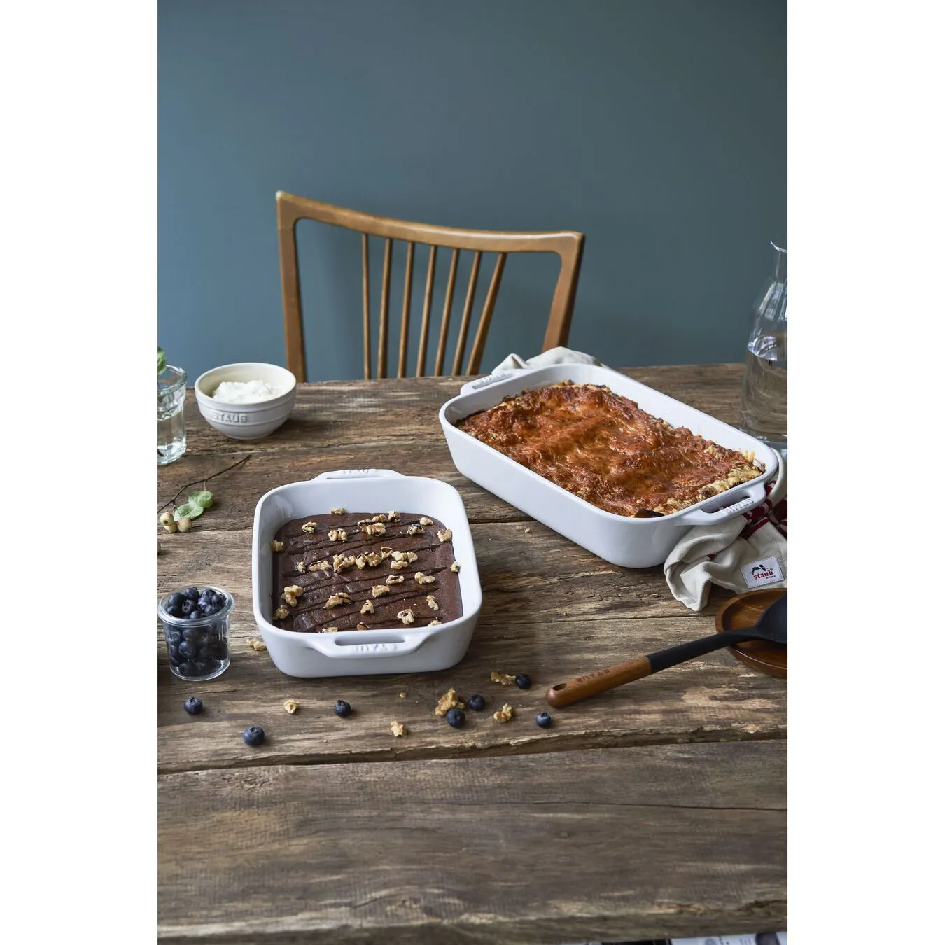 Staub 34 Cm X 24 Cm Rectangular Ceramic Oven Dish Pure-white 4 Staub 34 Cm X 24 Cm Rectangular Ceramic Oven Dish Pure-white - Image 4