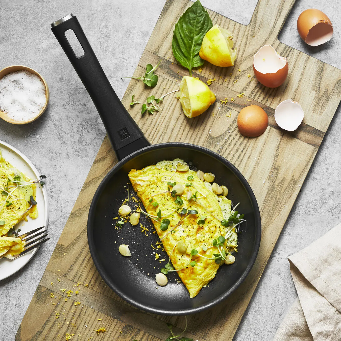 Zwilling 20 Cm Aluminium Frying Pan Black 2 Zwilling 20 Cm Aluminium Frying Pan Black - Image 2